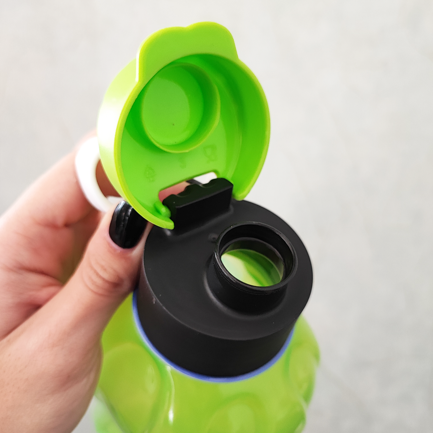Botella para agua 1 litro libre de BPA