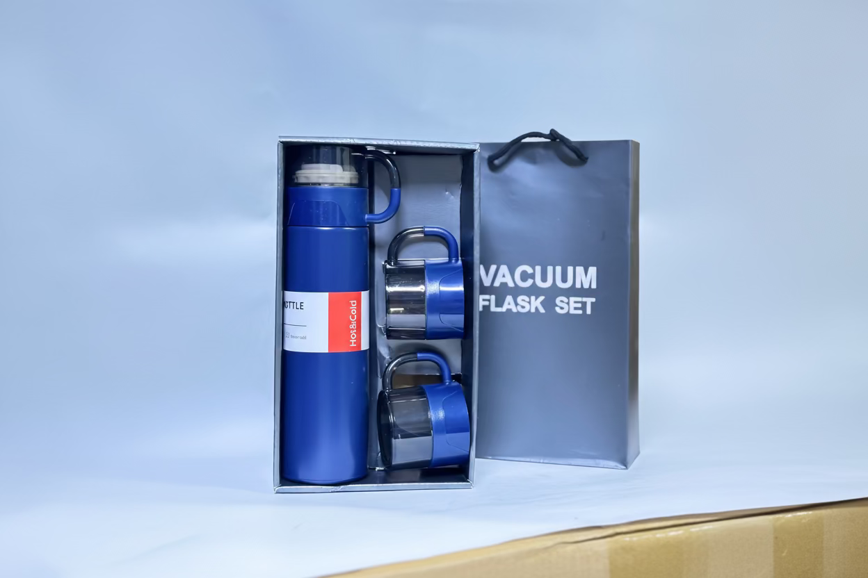 Set de Regalo Premium: Termo 500ml + 3 Tazas & Bolsa de Lujo