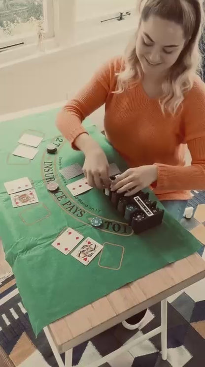 Set de Póker Profesional con 200 Fichas y Tapete de Juego | Diversión en Familia y Amigos